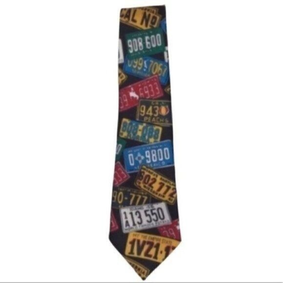 A. Rogers novelty tie “ license plates “ Themed Men’s Tie - Picture 2 of 6